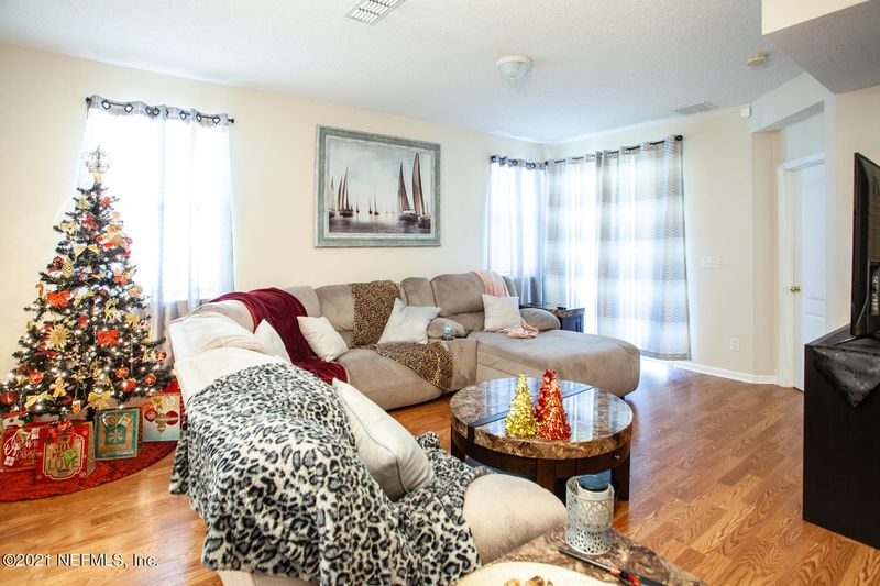 6195 Bartram Village Dr, Jacksonville, FL 32258