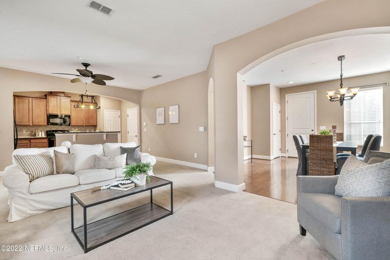 6195 Eclipse Cir, Jacksonville, FL 32258