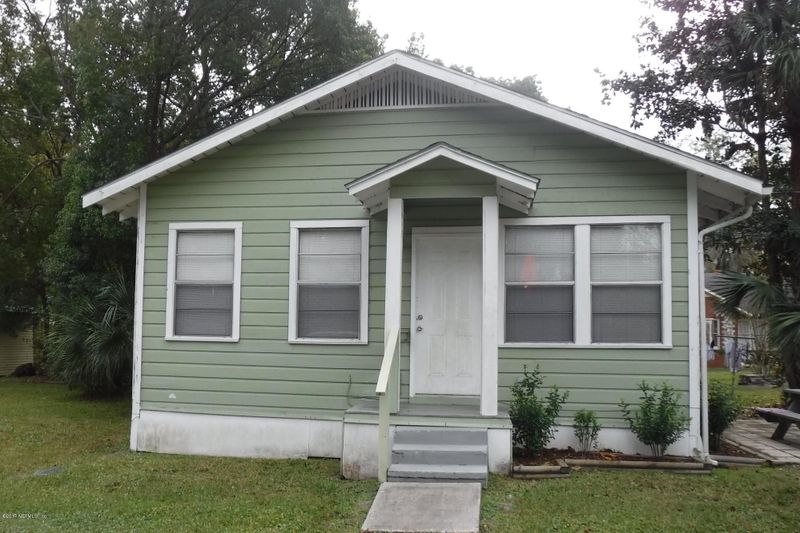 620 E South St, Starke, FL 32091