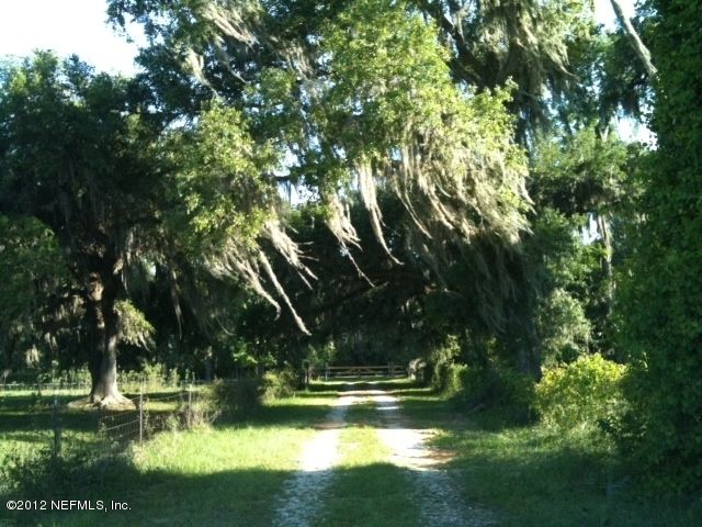 6200 Cracker Swamp Rd, Hastings, FL 32145