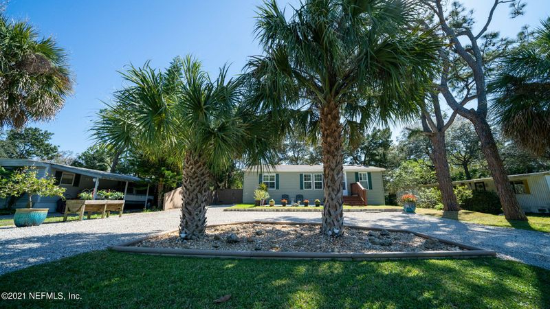 621 W Pope Rd, St Augustine, FL 32080