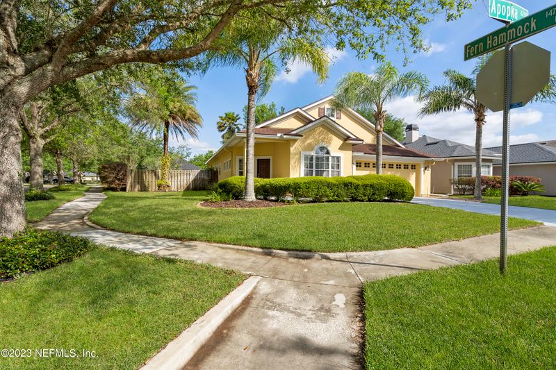 6213 Apopka Ct, Jacksonville, FL 32258