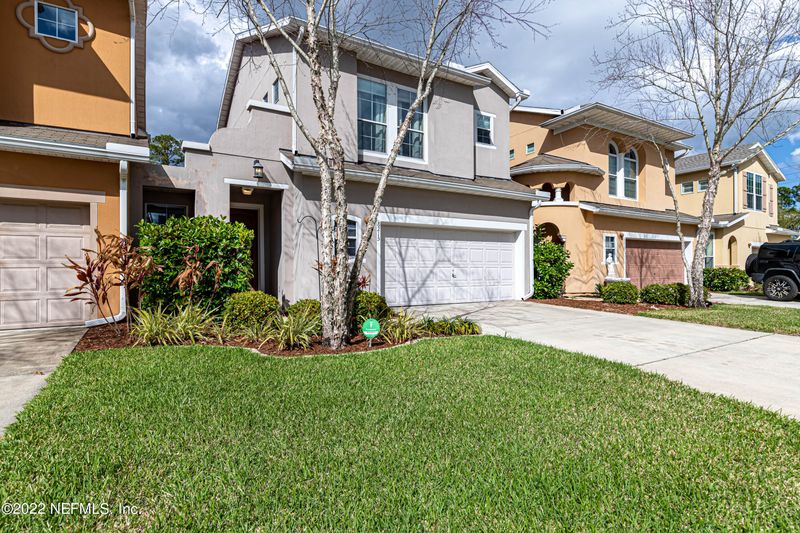 6215 Clearsky Dr, Jacksonville, FL 32258