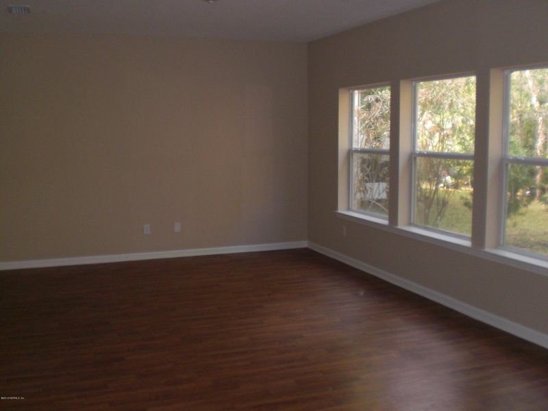622 Candlebark Dr, Jacksonville, FL 32225