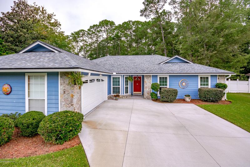 622 Hibernia Oaks Dr, Fleming Island, FL 32003