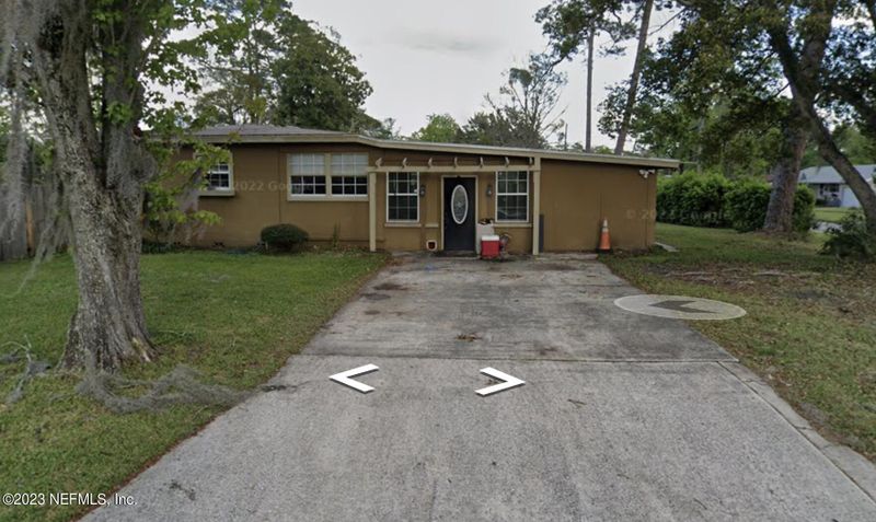 6221 Stetler Dr, Jacksonville, FL 32216