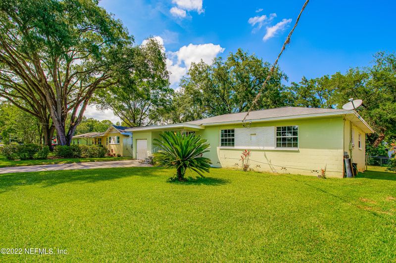 6233 Arthur Durham Dr, Jacksonville, FL 32210