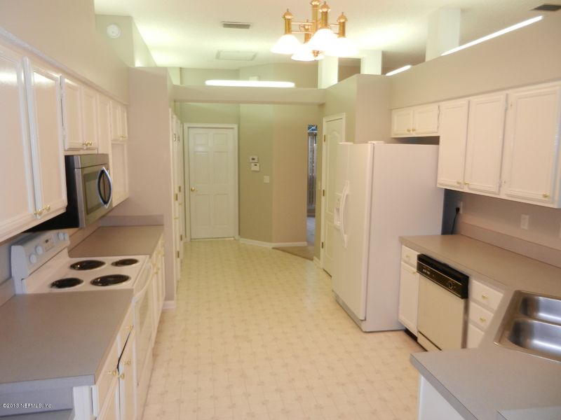 6236 S Creek Rd, Fleming Island, FL 32003