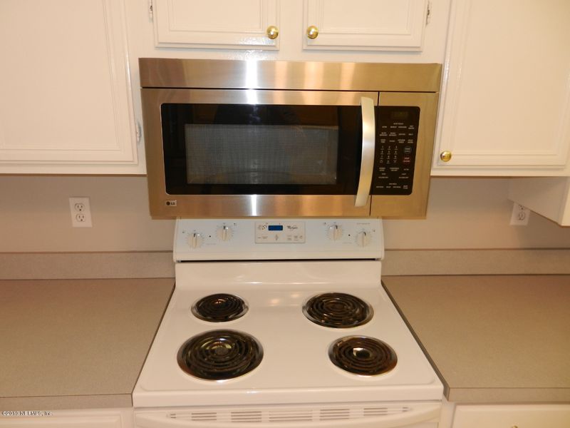 6236 S Creek Rd, Fleming Island, FL 32003