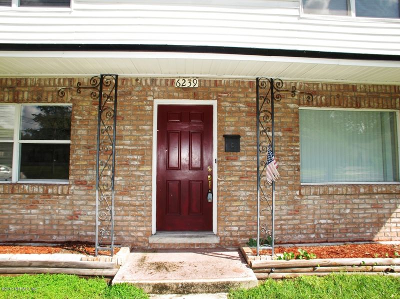6239 Harlow Blvd, Jacksonville, FL 32210