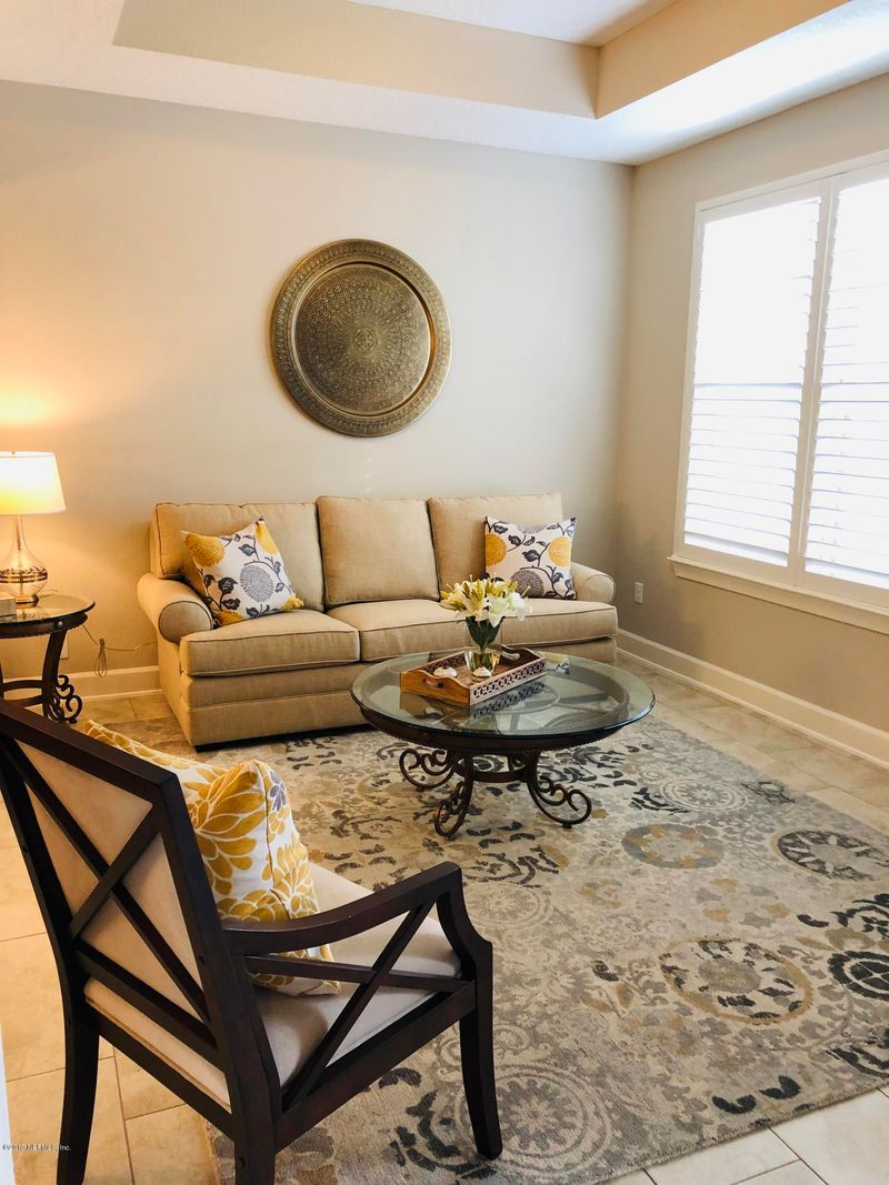 624 Charter Oaks Blvd, Orange Park, FL 32065
