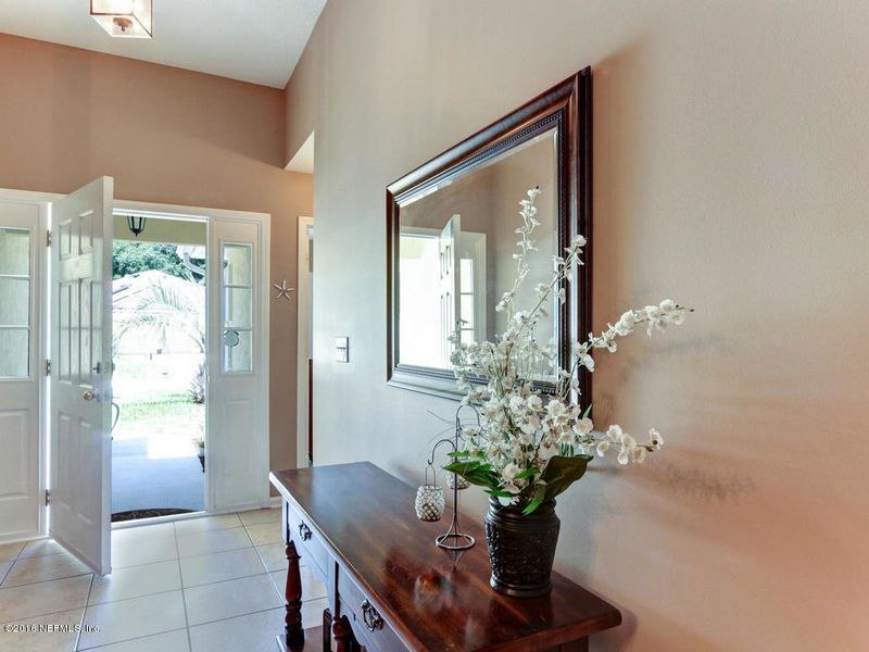 624 E Tropical Tc, St Johns, FL 32259