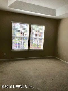 625 Oakleaf Plantation #811, Orange Park, FL 32065