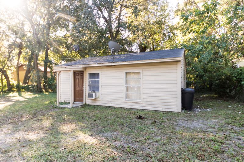 626 56th St E, Jacksonville, FL 32208