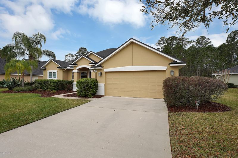 6262 Cherry Lake Dr N, Jacksonville, FL 32258