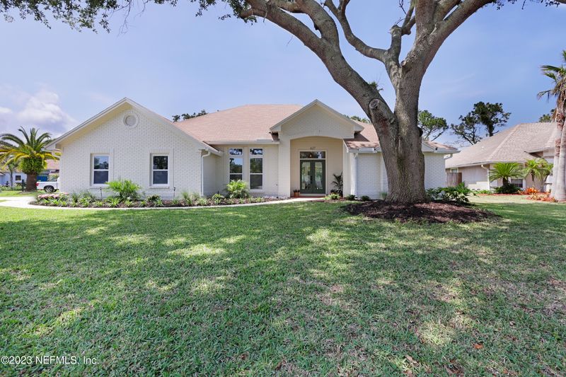 627 Cherry St, Neptune Beach, FL 32266