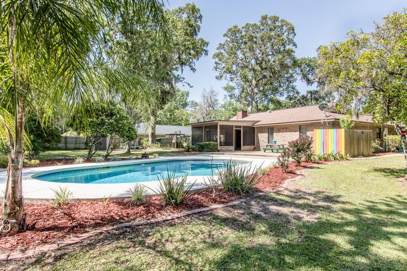 6281 Pine Ave, Orange Park, FL 32003