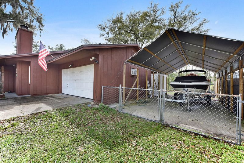 63 Robin Rd, Orange Park, FL 32073