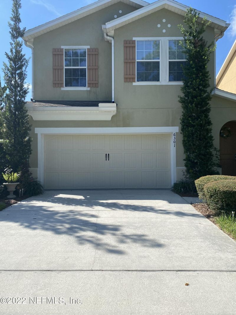 6301 Eclipse Cir, Jacksonville, FL 32258