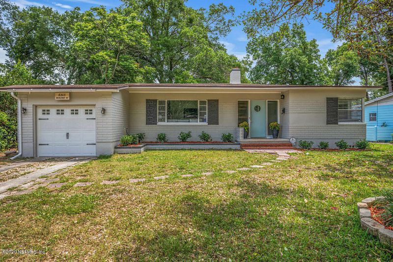 6303 Wesleyan Rd, Jacksonville, FL 32217