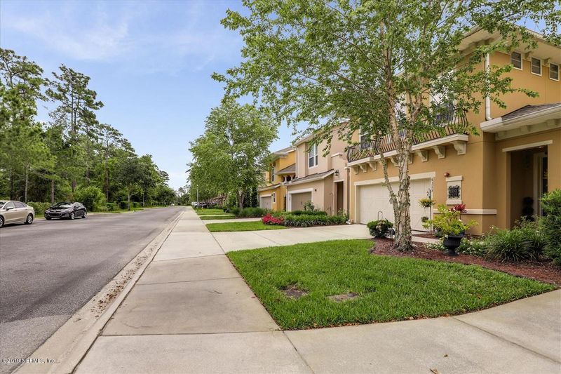 6313 Eclipse Cir, Jacksonville, FL 32258