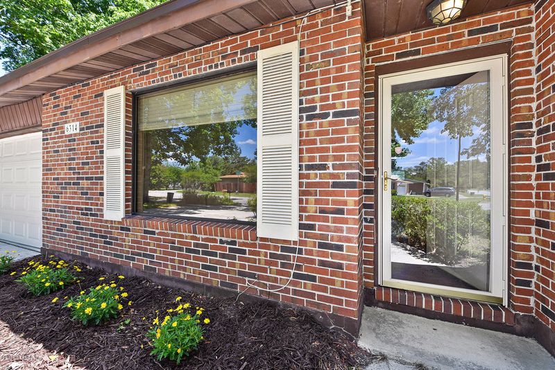 6314 Raw Hyde Trl S, Jacksonville, FL 32210