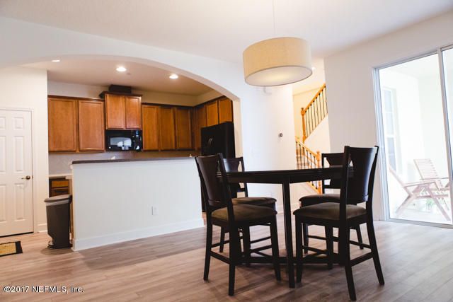 6317 Eclipse Cir, Jacksonville, FL 32258
