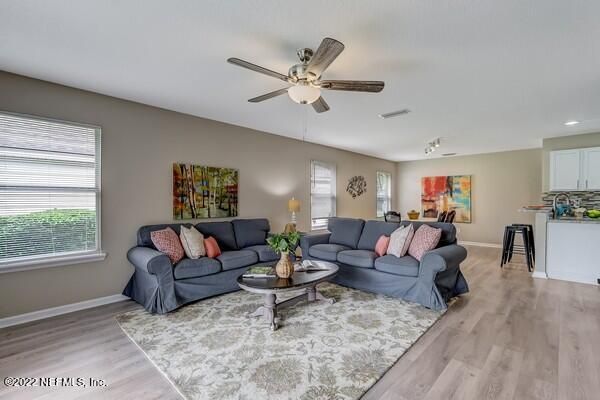 632 Sunny Stroll Dr, Middleburg, FL 32068