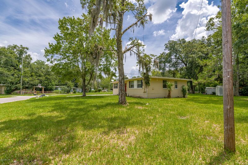6334 Claret Dr, Jacksonville, FL 32210