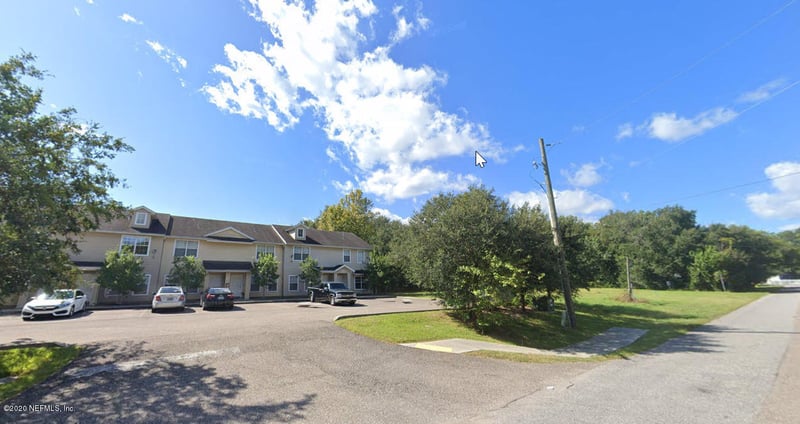 6334 Kimberly Ln, Jacksonville, FL 32210
