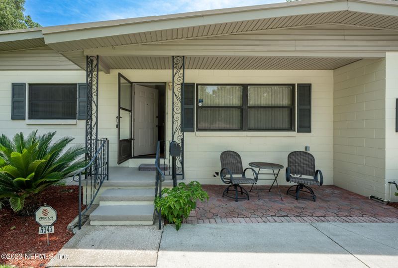 6343 Stetler Dr, Jacksonville, FL 32216