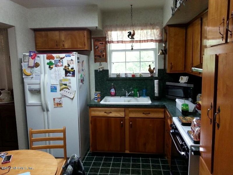 6344 Anvil Rd, Jacksonville, FL 32277