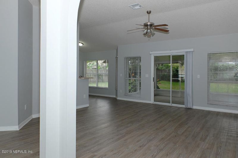 635 Aleida Dr, St Augustine, FL 32086
