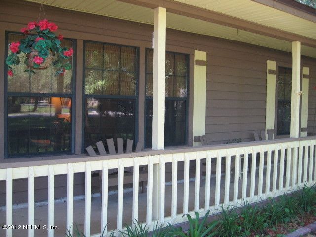 6352 Old Dixie Dr, St Augustine, FL 32095