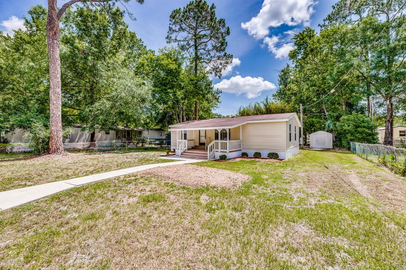 6355 Sundown Dr, Jacksonville, FL 32244