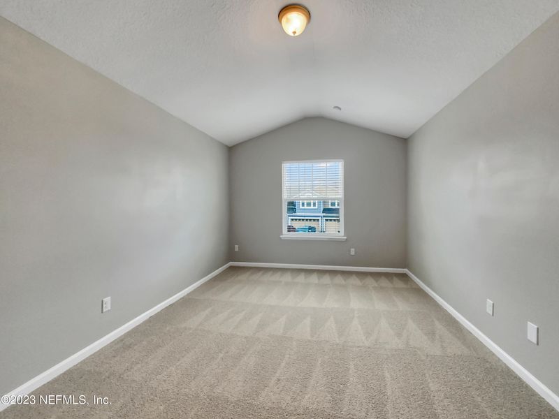 636 Grover Ln, Orange Park, FL 32065