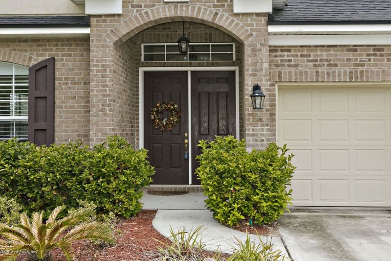 6367 Green Myrtle Dr, Jacksonville, FL 32258