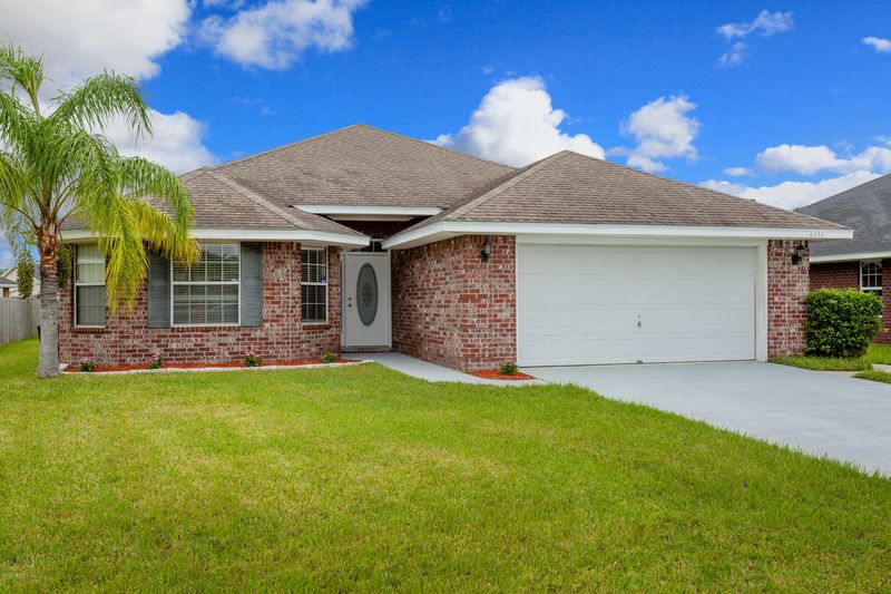 6393 Litman Dr, Jacksonville, FL 32244