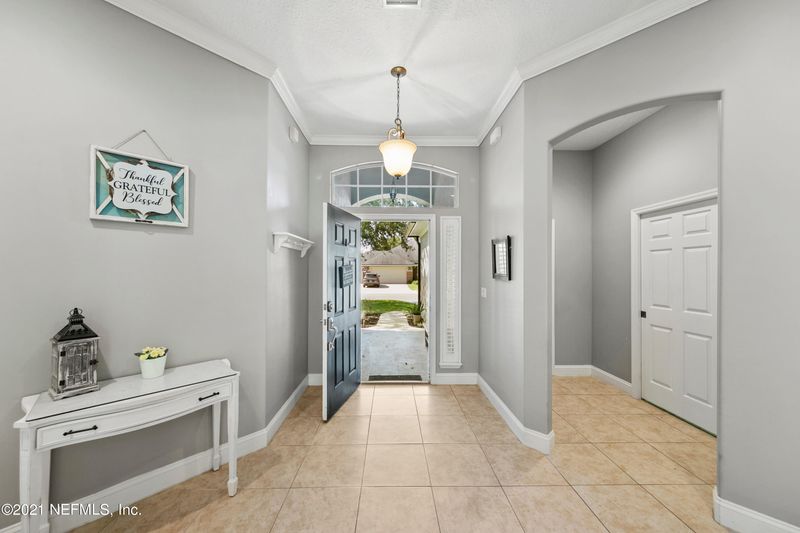 640 Chestwood Chase Dr, Orange Park, FL 32065
