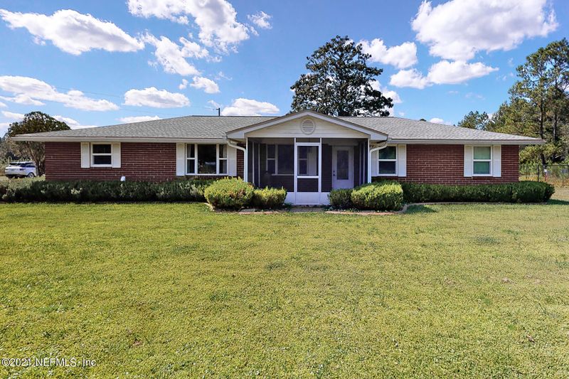 6400 Horseshoe Cir, Bryceville, FL 32009
