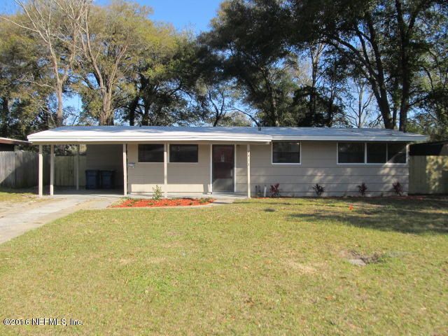 6413 Terry Parker Dr N, Jacksonville, FL 32211