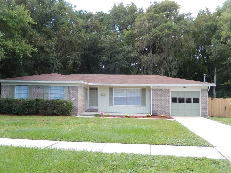 6422 Victoria Dr S, Jacksonville, FL 32216