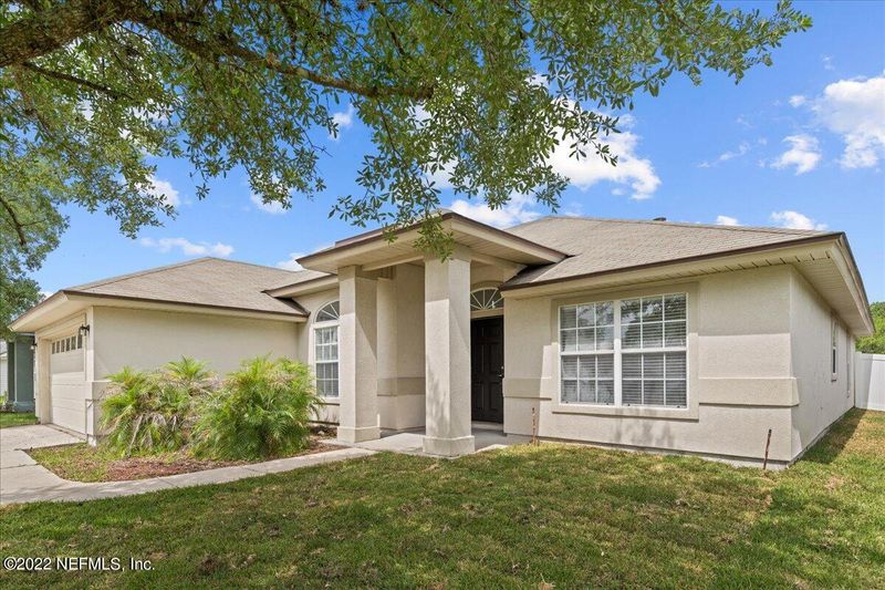 6435 Blue Leaf Ln, Jacksonville, FL 32244