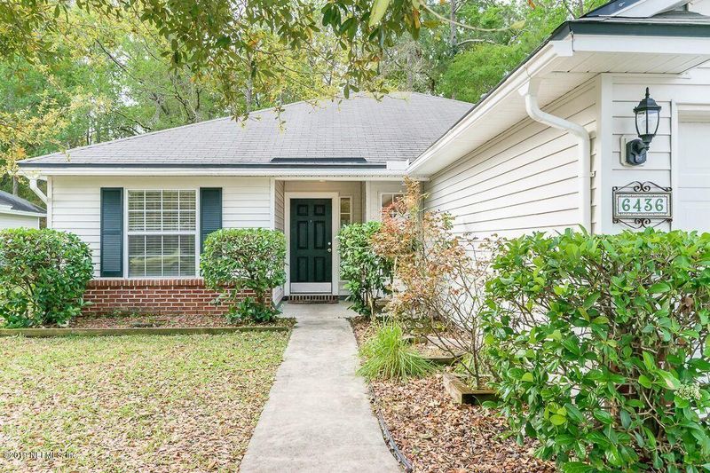 6436 Hannah Stables Dr, Jacksonville, FL 32244