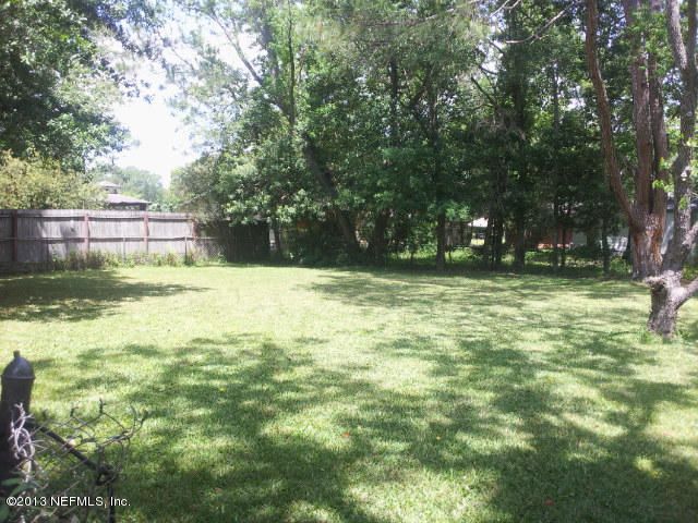 6445 Burgundy Rd S, Jacksonville, FL 32210