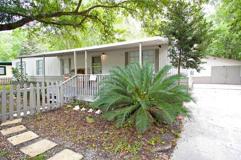6465 Dor Mil Ct, Jacksonville, FL 32244