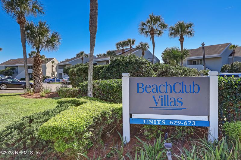 647 Summer Pl, Ponte Vedra Beach, FL 32082