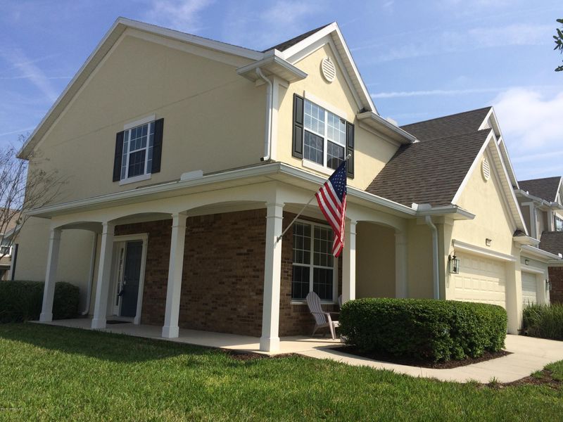 6479 Yellow Leaf Ct, Jacksonville, FL 32258