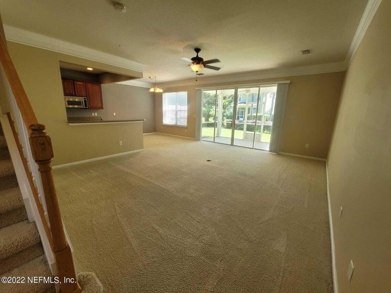 6482 Yellow Leaf Ct, Jacksonville, FL 32258