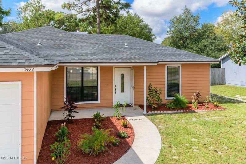 6486 Diamond Leaf Ct S, Jacksonville, FL 32244